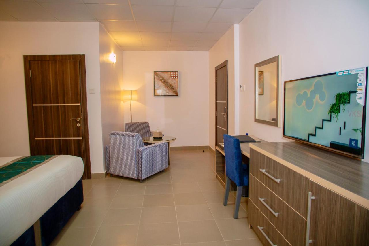 Riviera Suites Lagos Exterior photo