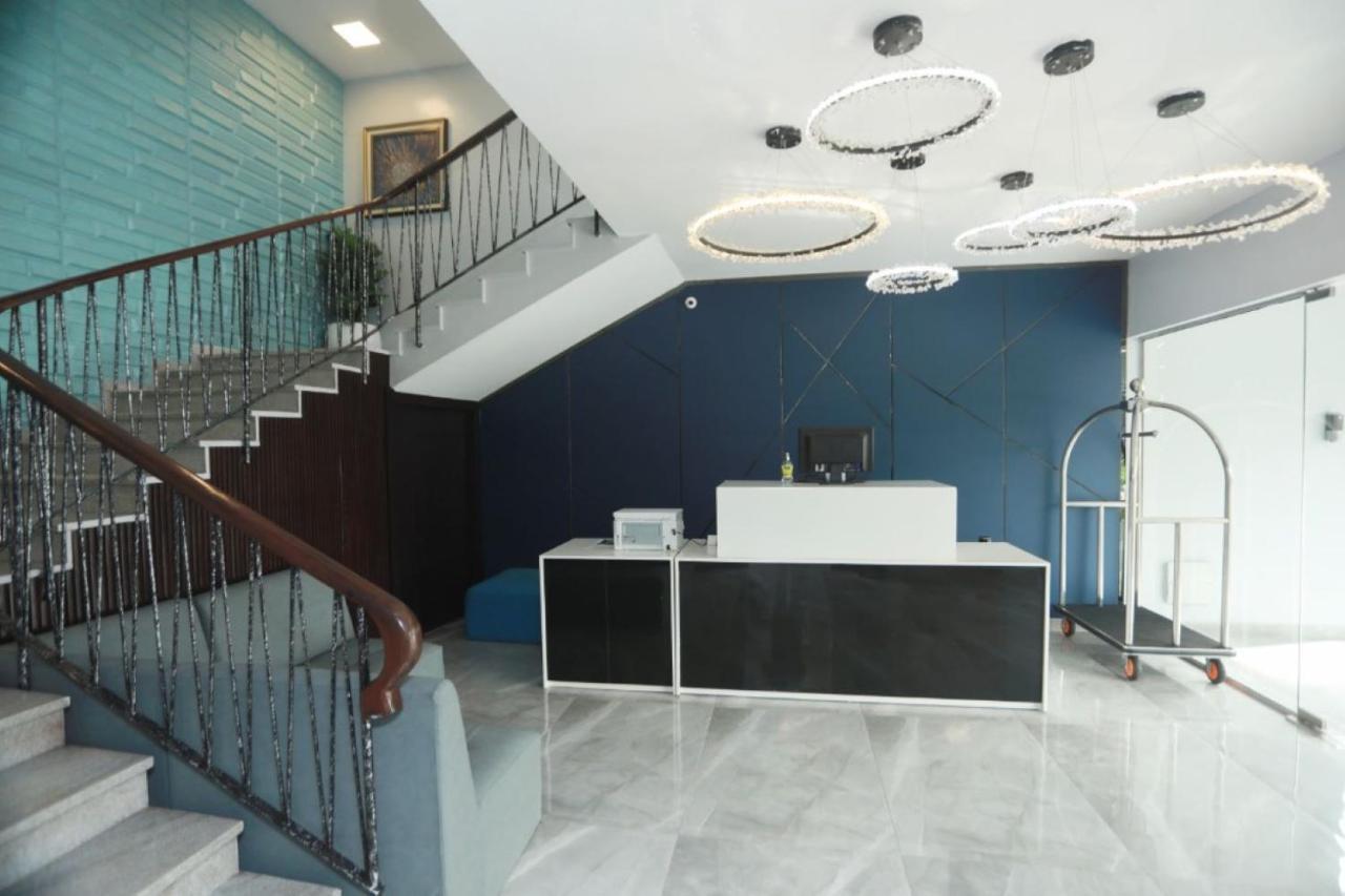 Riviera Suites Lagos Exterior photo